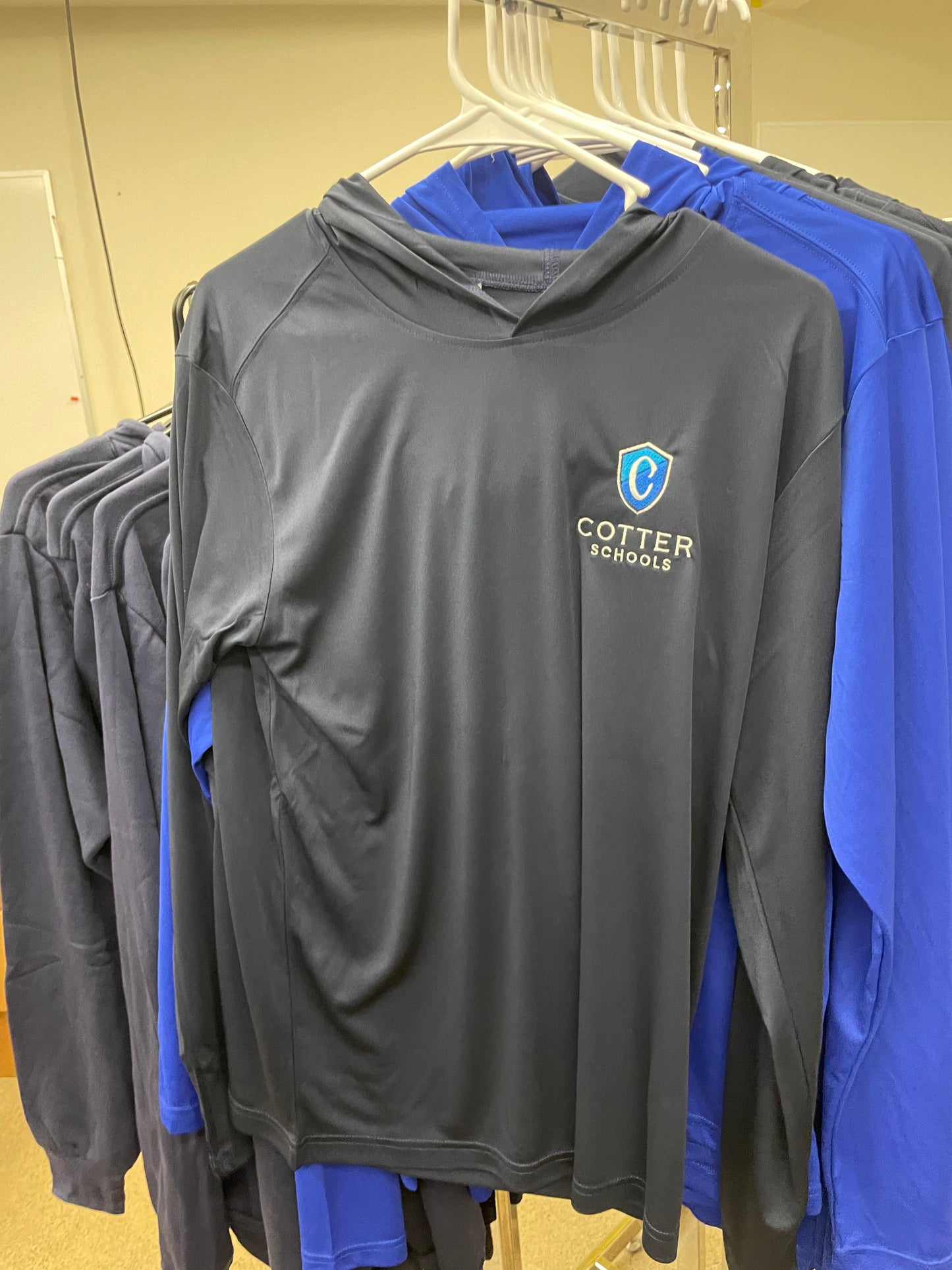 Long sleeve Hooded Pullover