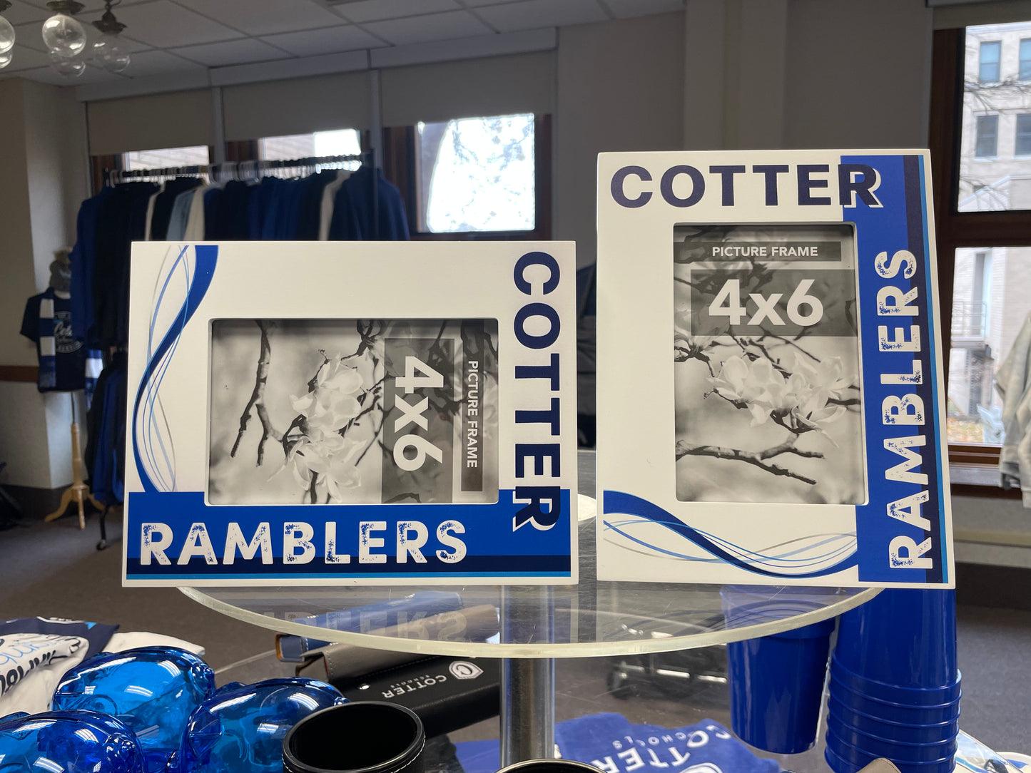 Cotter picture frame